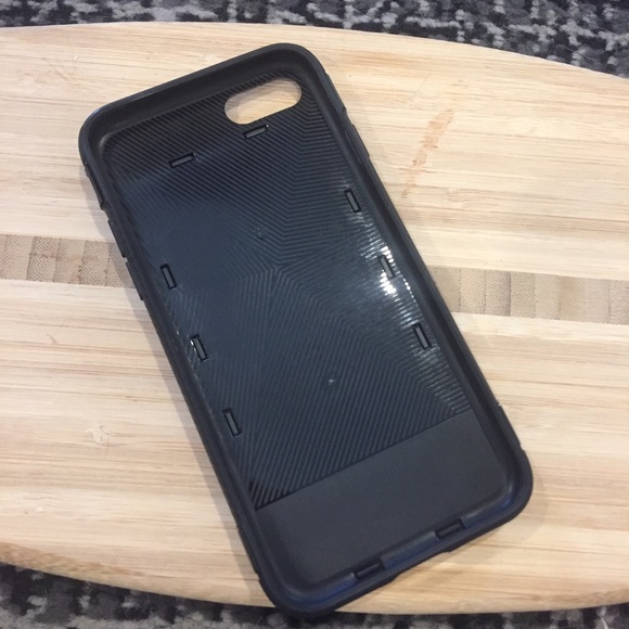 iPhone 8 or 7 Case w/ smart ring- Gold/Black - Picture 2 of 3